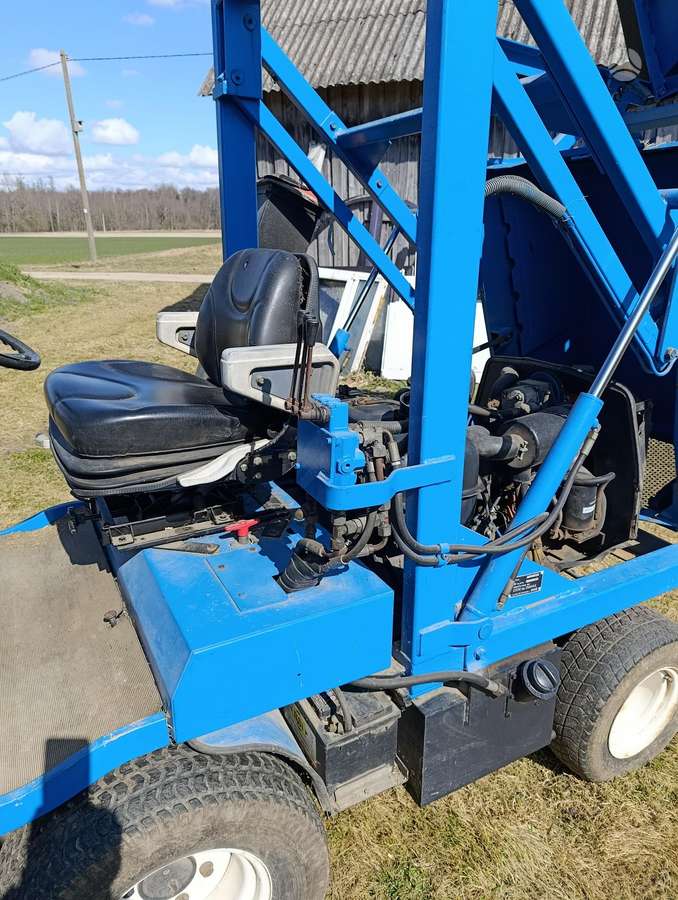 Iseki Sf 300, садовые тракторы