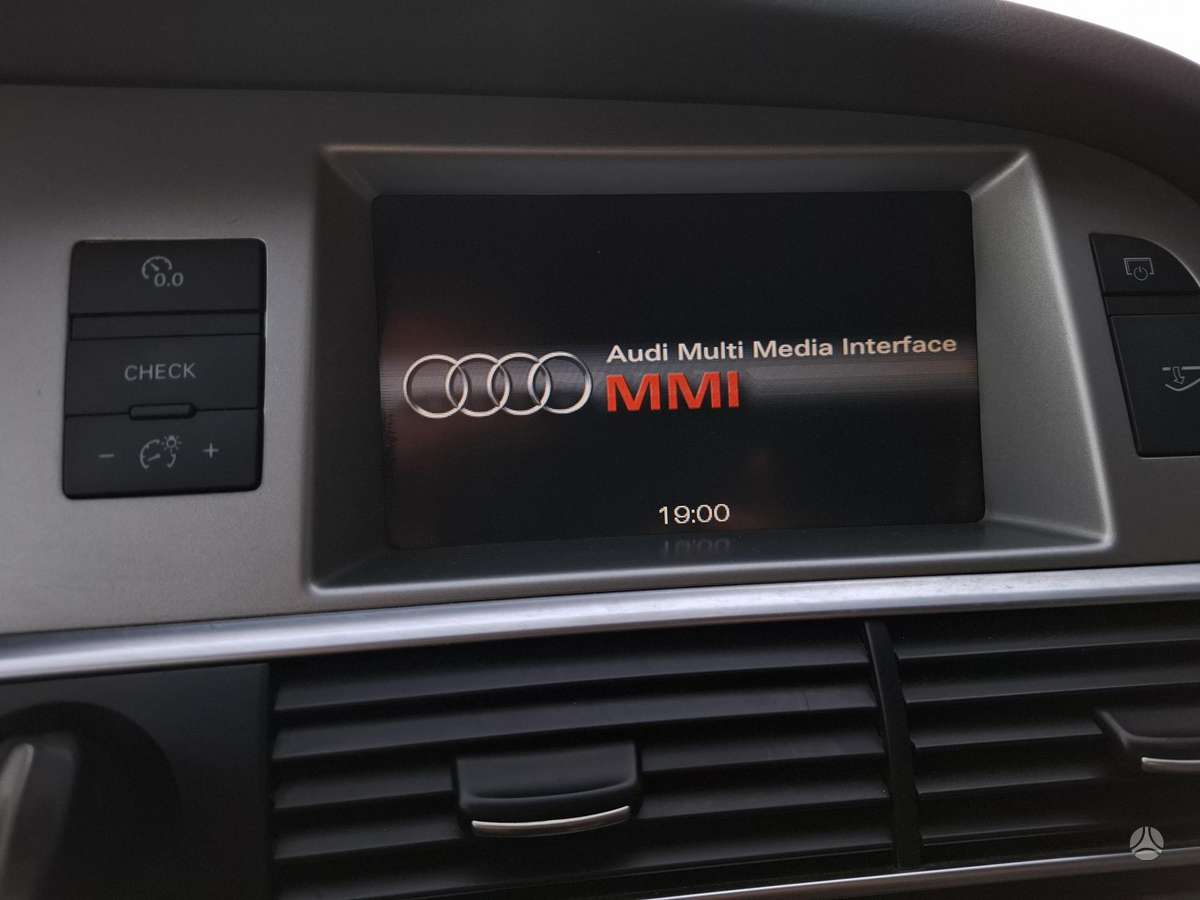 Audi A6, 3.1 l., Седан