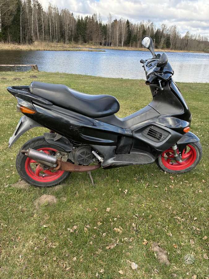 Gilera Runner 49cc, mopēds / motorollers