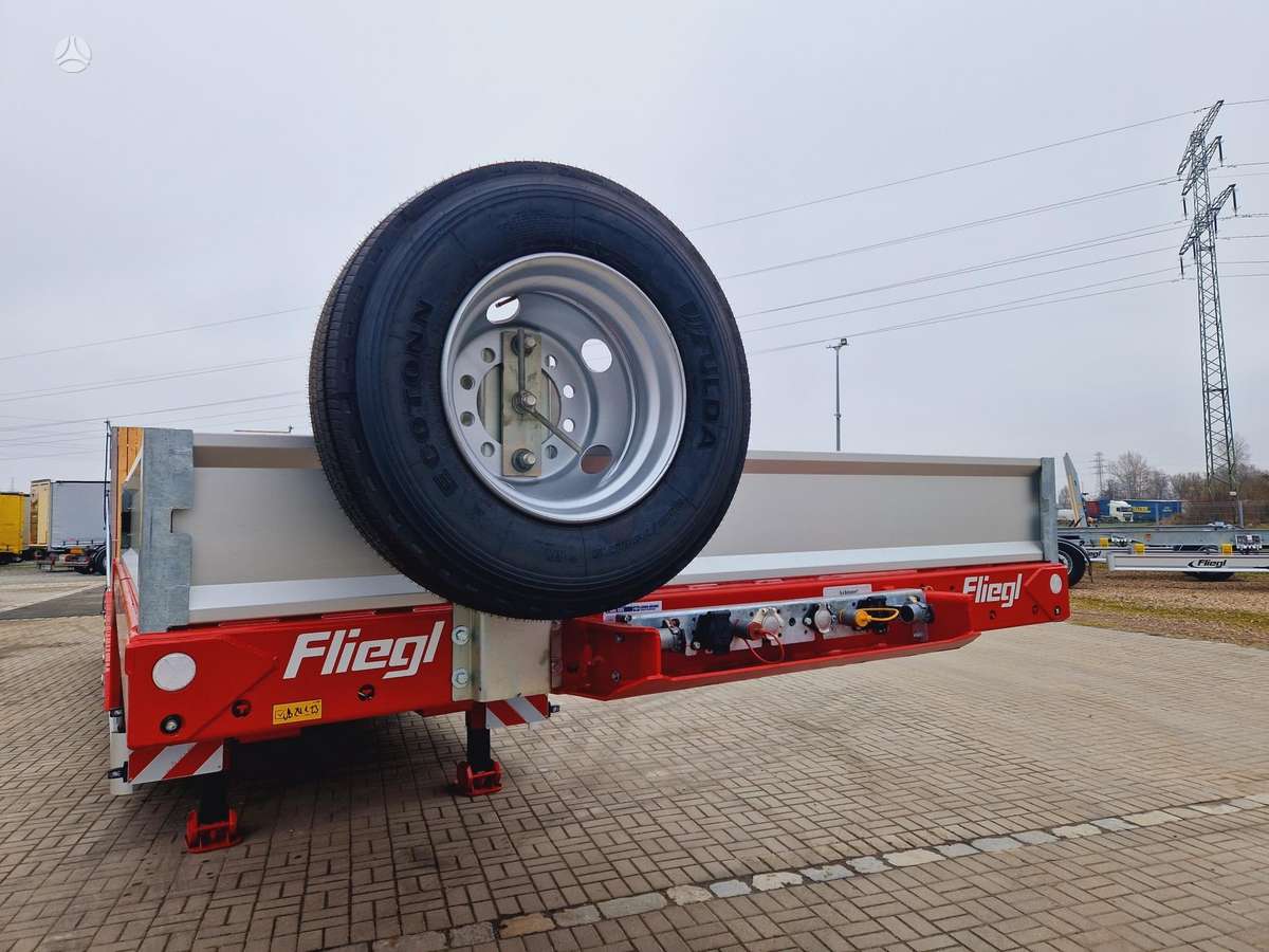 Fliegl SVS 600T, spec. priekabos / puspriekabės