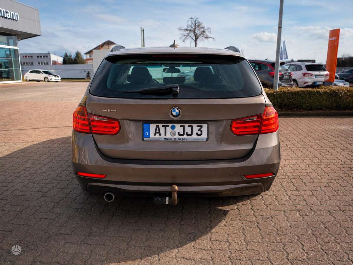 BMW 320, 2.0 l., wagon