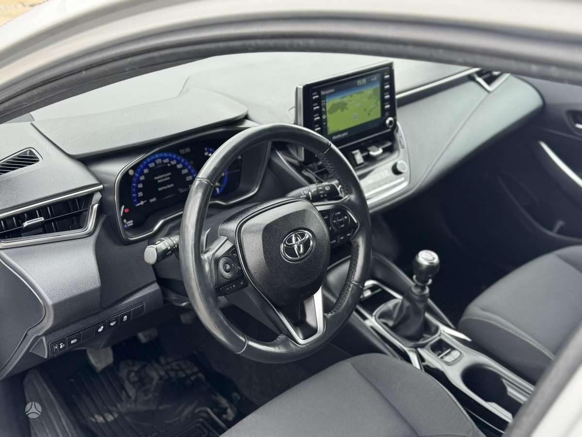 Toyota Corolla, 1.2 l., Универсал