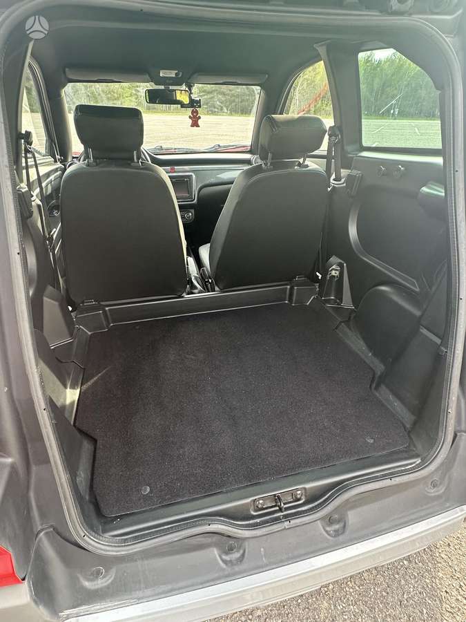 Ligier JS60, 0.5 l., Хэтчбек