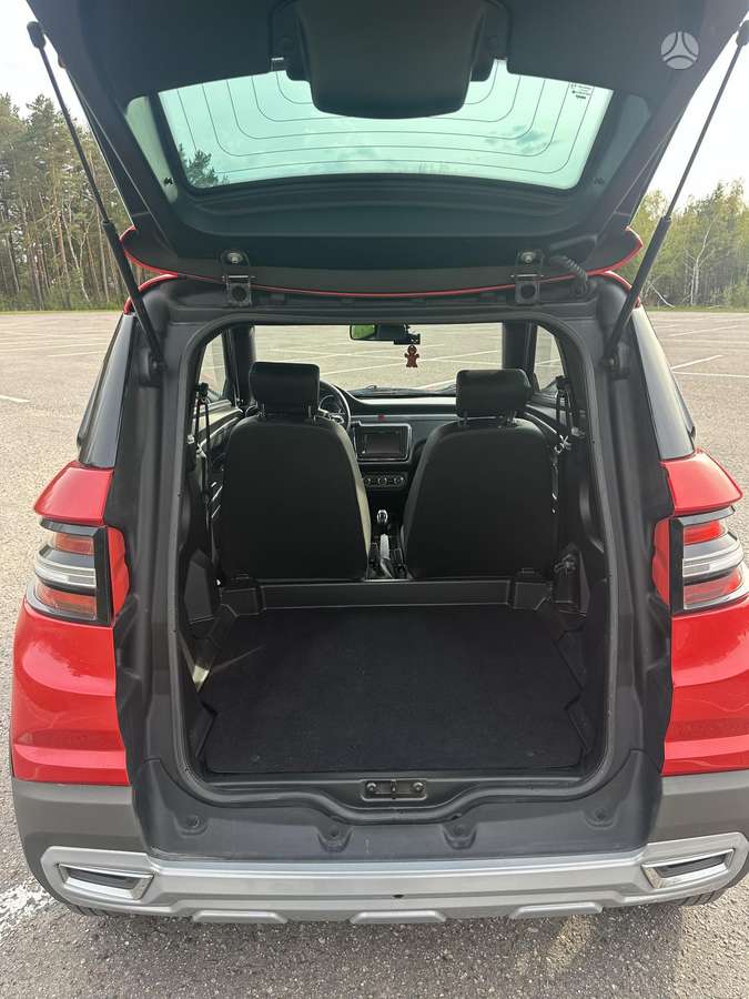 Ligier JS60, 0.5 l., Хэтчбек