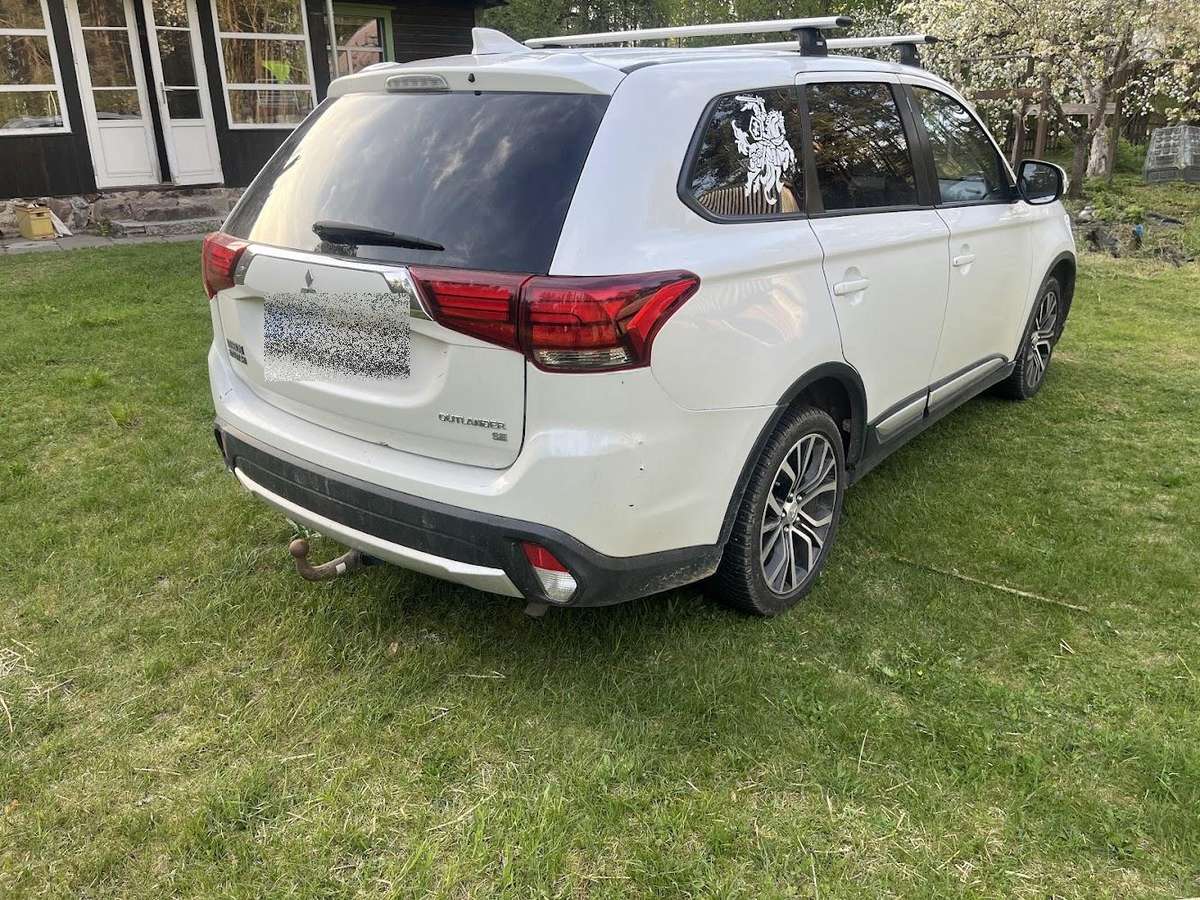 Mitsubishi Outlander, 2.4 l., Универсал