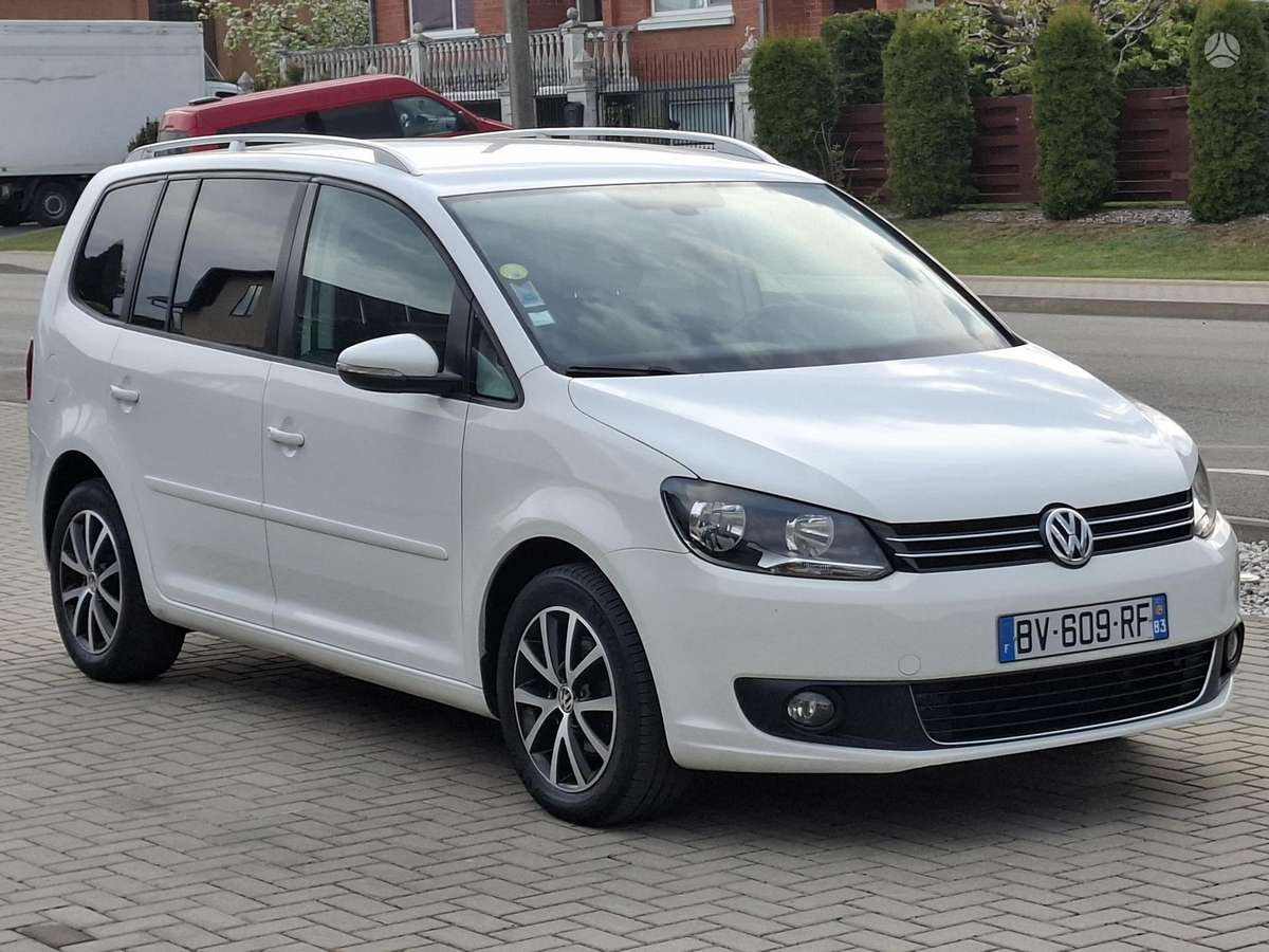 Volkswagen Touran - 7