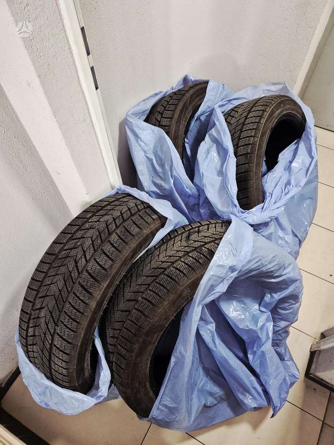 Rockblade Icercruiser, žieminės 245/45 R20