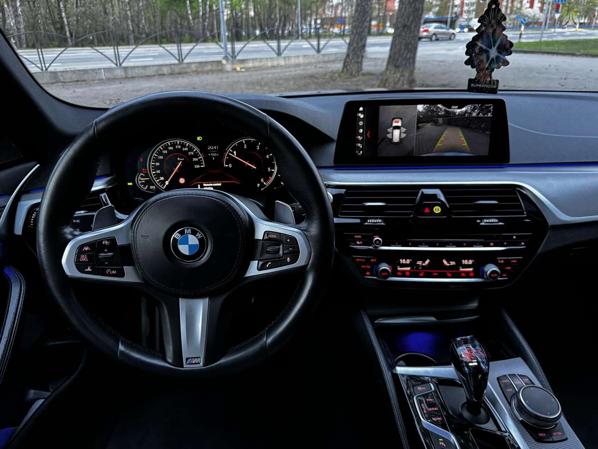 BMW 520, 2.0 l., Универсал
