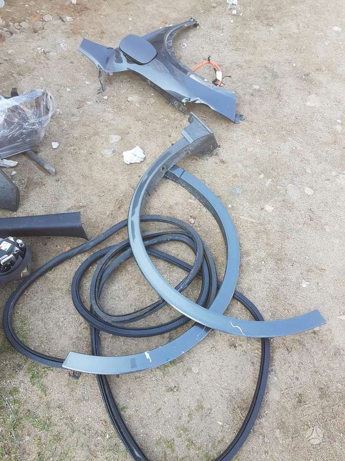 Ford Kuga детали кузова