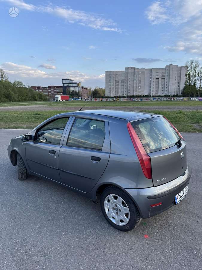 Fiat Punto, 1.2 l., hatchback
