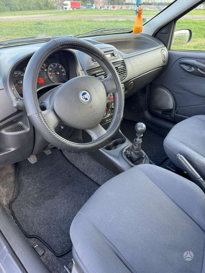 Fiat Punto, 1.2 l., Хэтчбек