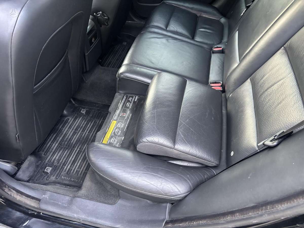 Volvo V70, 2.0 l., Универсал