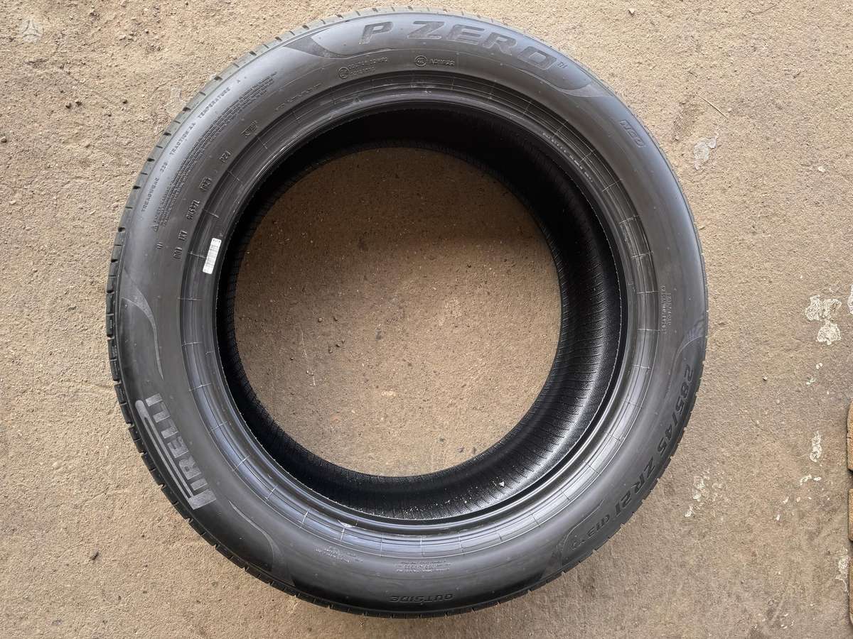 Pirelli P Zero, vasaras 285/45 R21