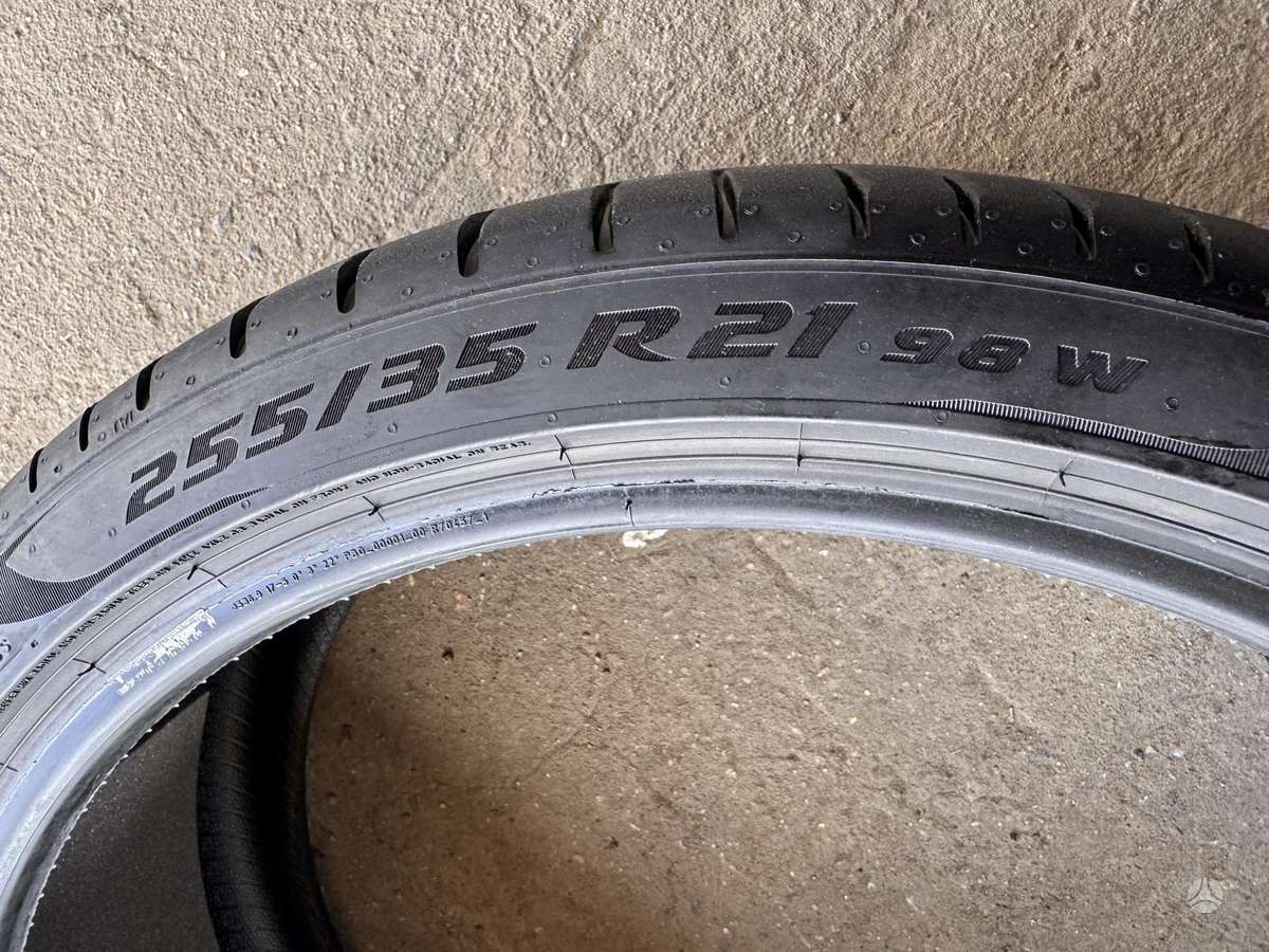 Pirelli P Zero Elect, летние 255/35 R21