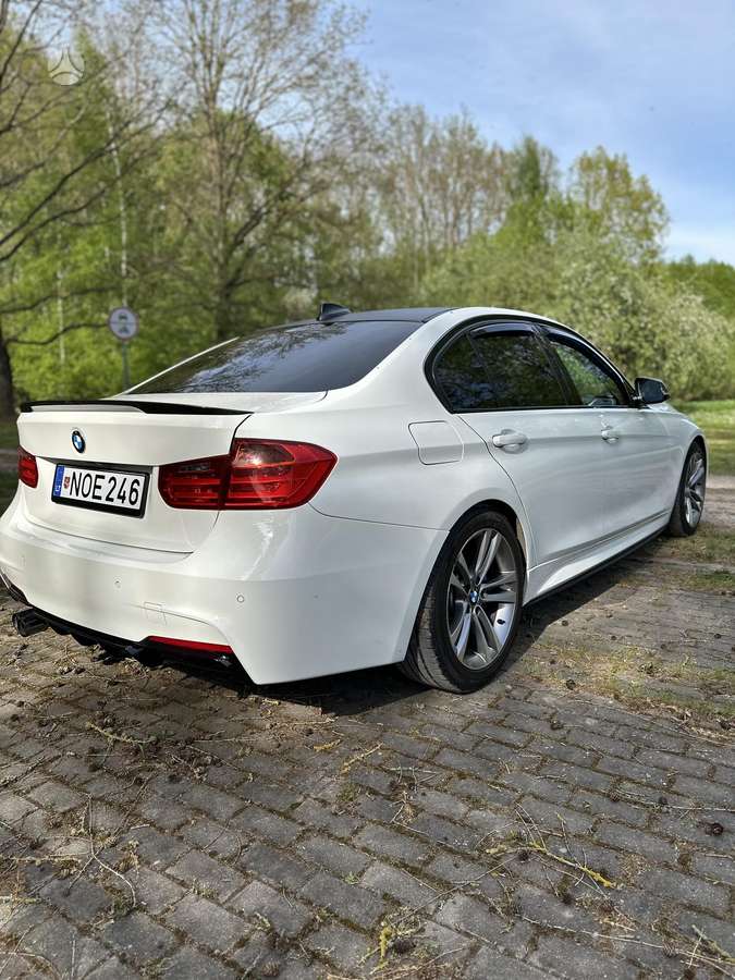 BMW 320, 2.0 l., Седан
