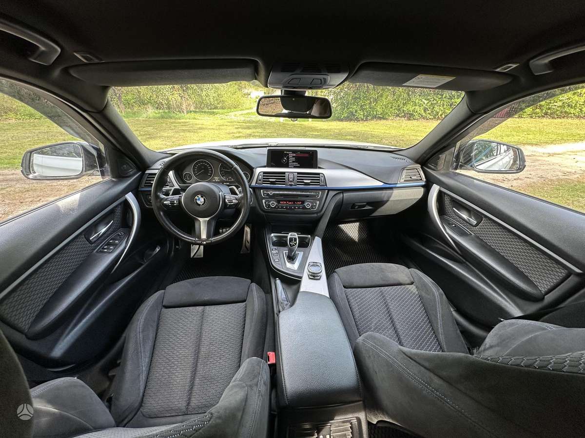 BMW 320, 2.0 l., Седан