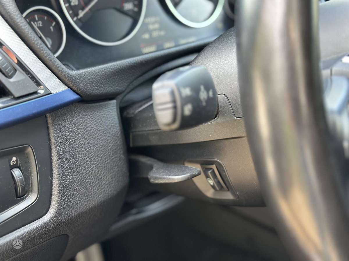 BMW 320, 2.0 l., Седан