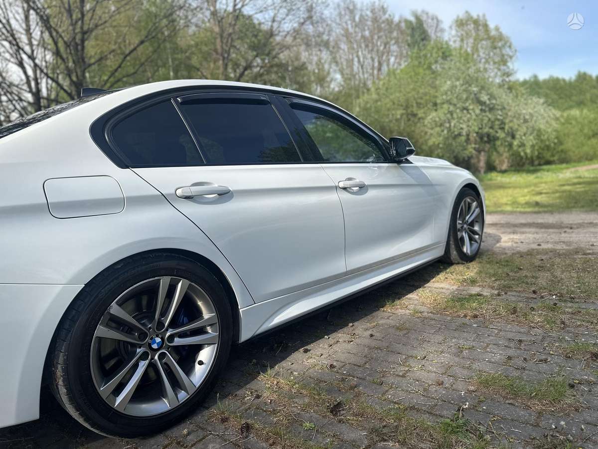 BMW 320, 2.0 l., Седан