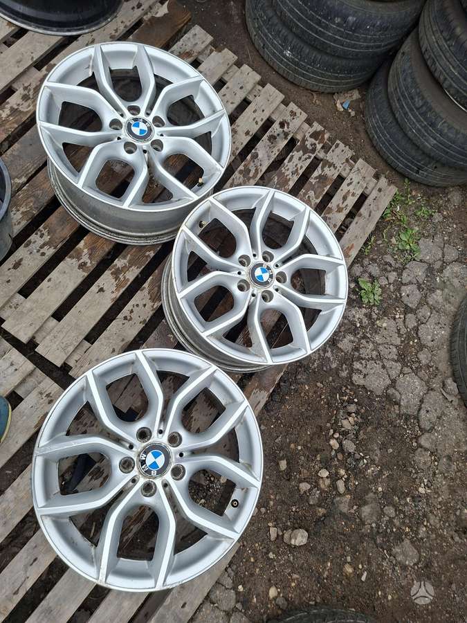 BMW 6787579, lengvojo lydinio, R18