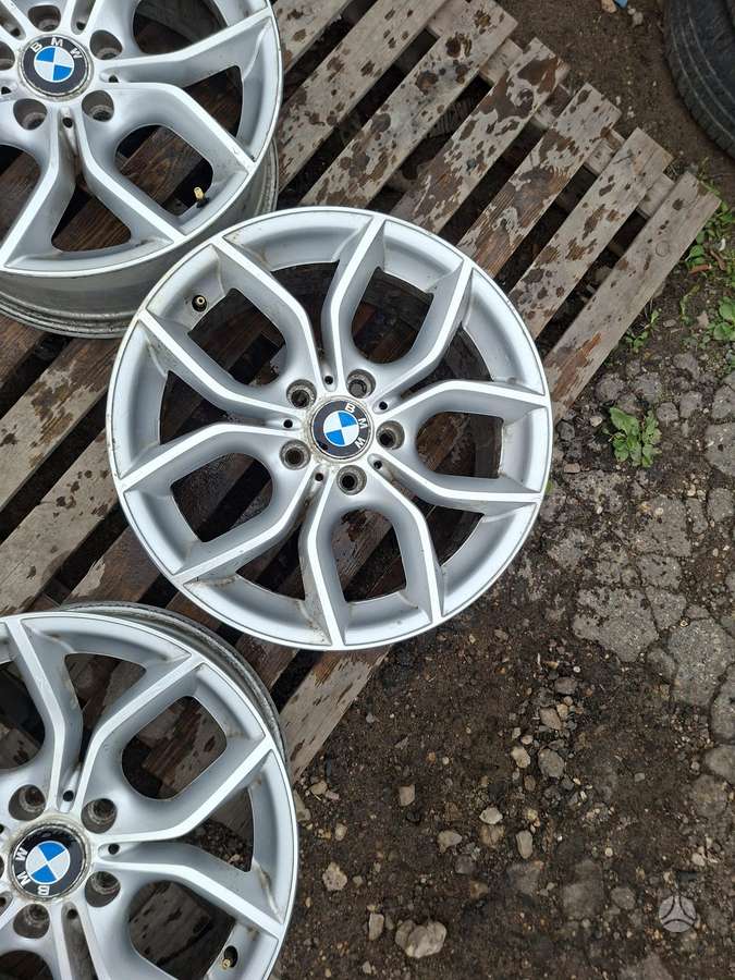BMW 6787579, lengvojo lydinio, R18