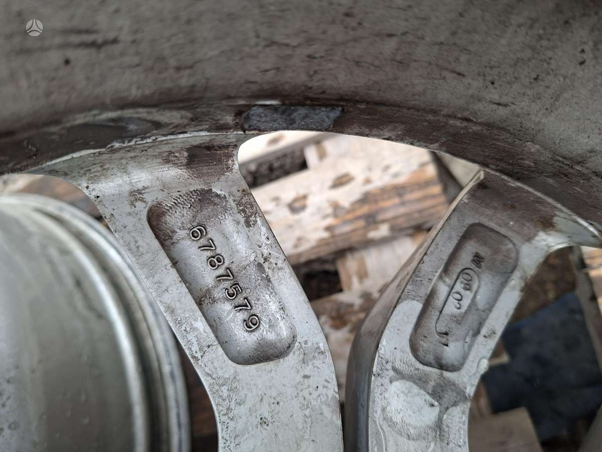 BMW 6787579, lengvojo lydinio, R18