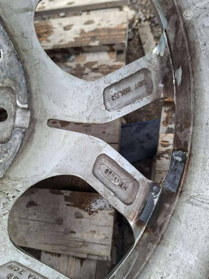 BMW 6787579, lengvojo lydinio, R18