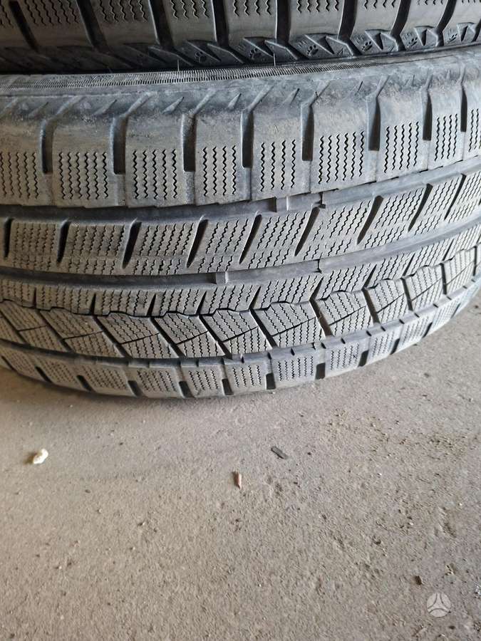 Rockblade, vissezonas 225/50 R17