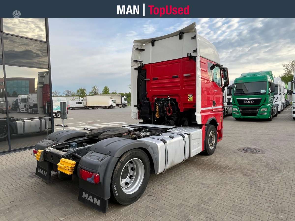 MAN 18.470 4x2 GX cab Retarder (9947), double sleeper