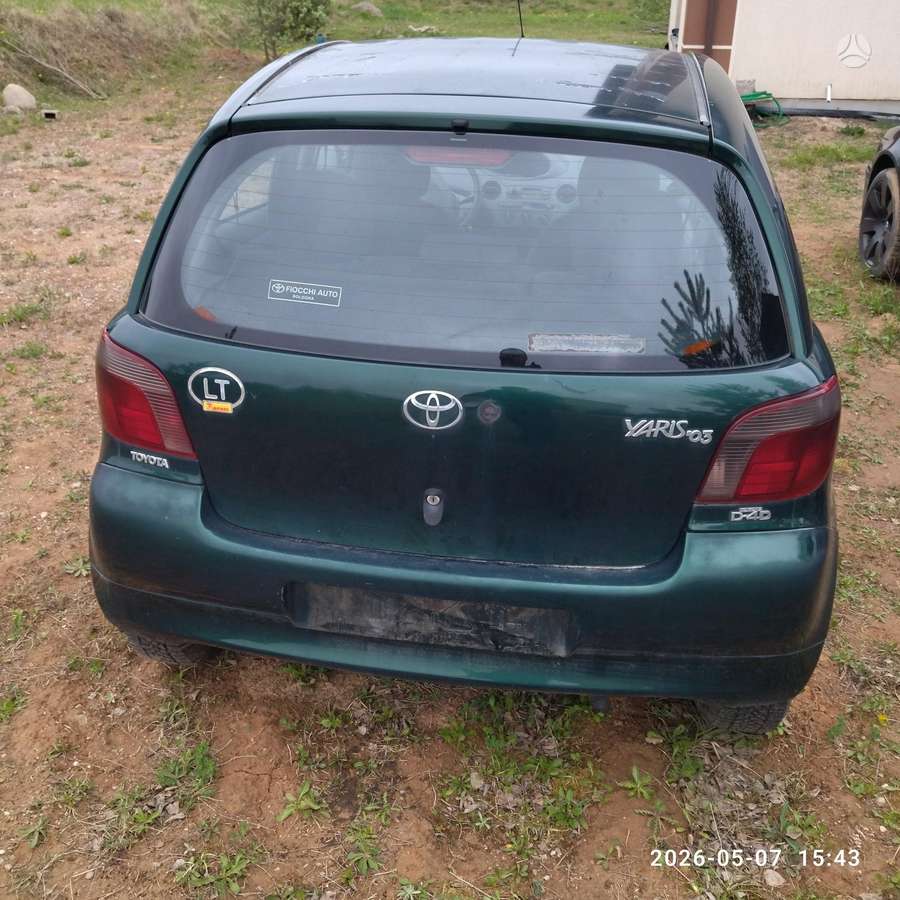Toyota Yaris - 4
