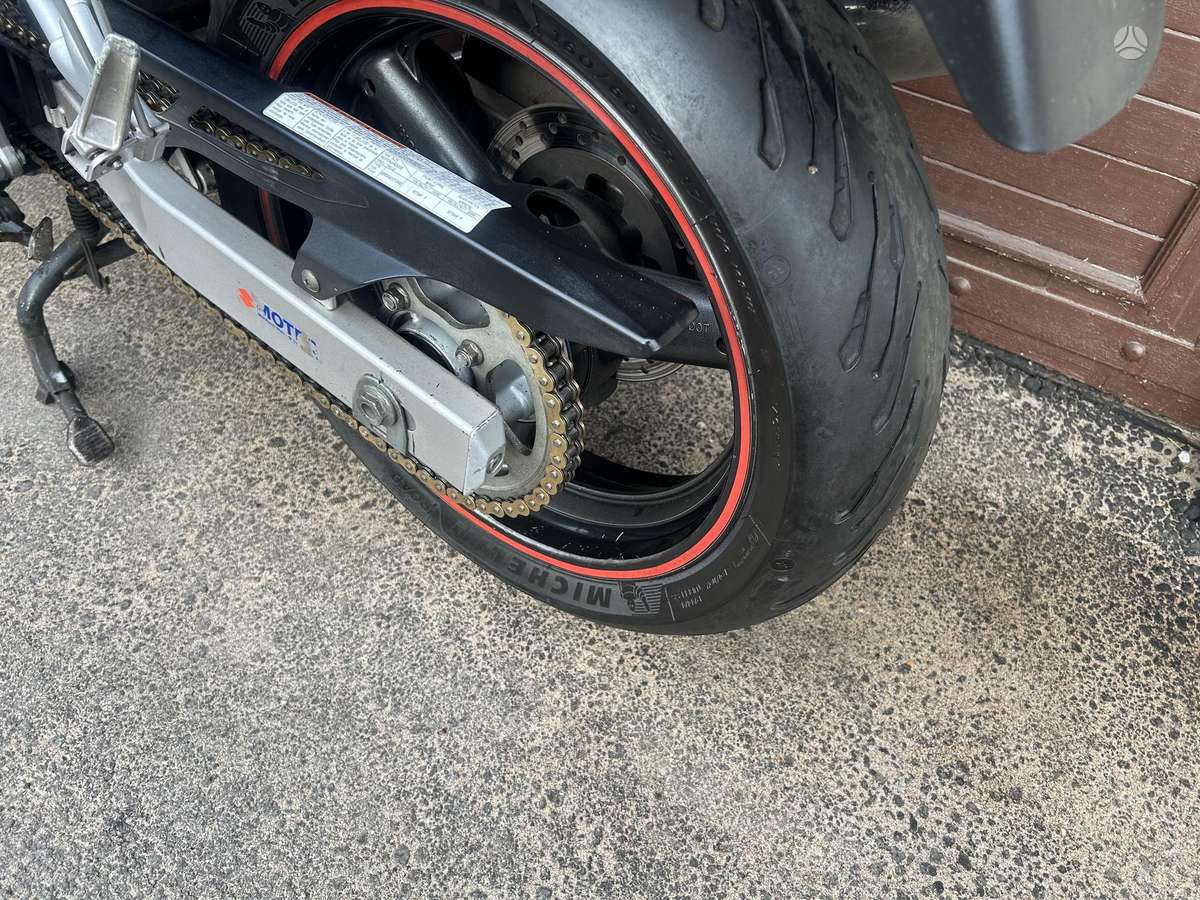 Suzuki GSF (Bandit) 600cc, street / classic