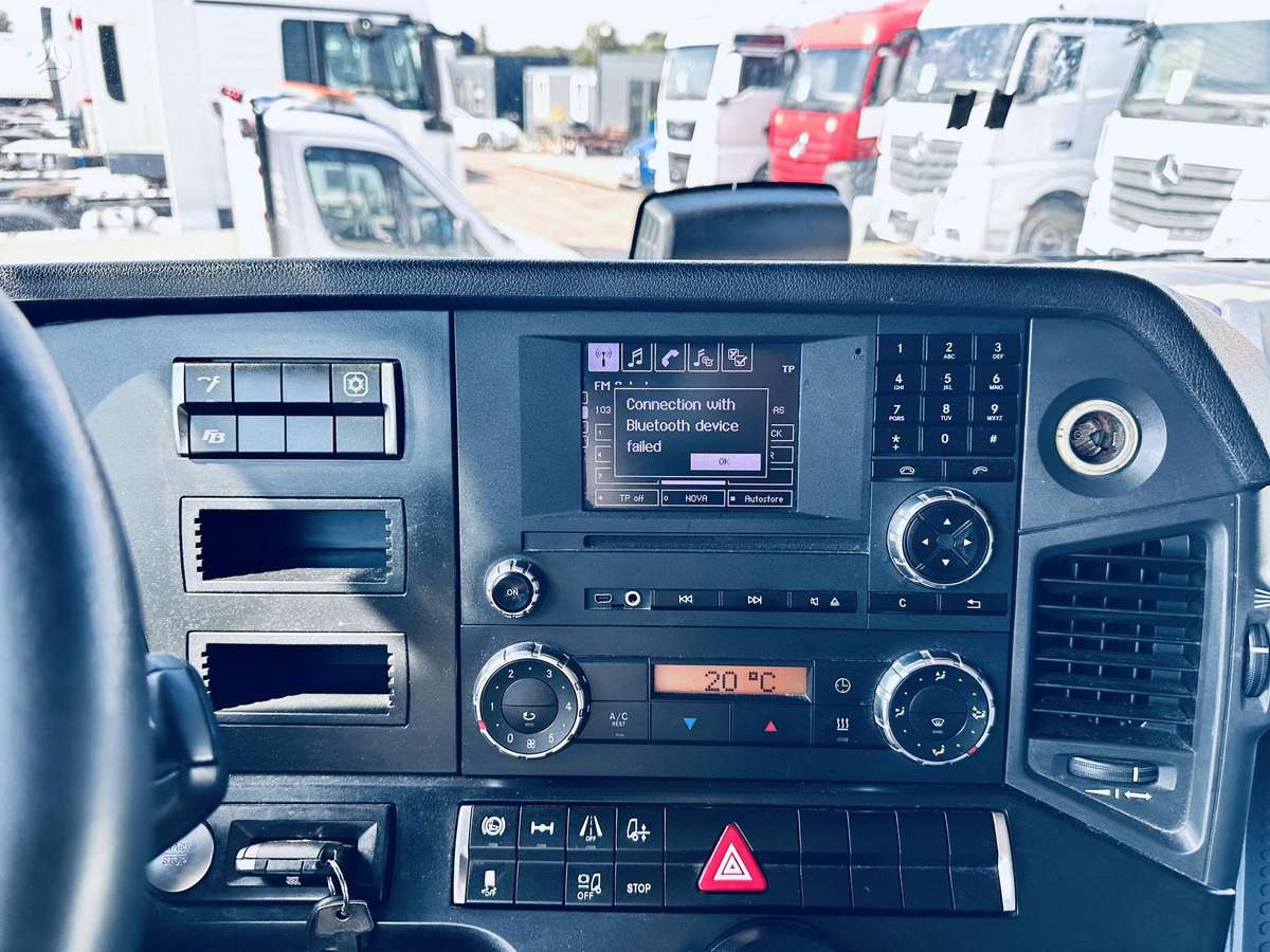 Mercedes-Benz 1845 Actros Big Space, double sleeper