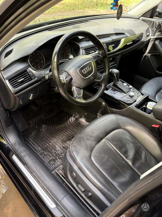 Audi A6, 3.0 l., Седан