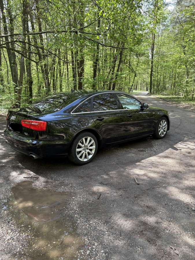 Audi A6, 3.0 l., Седан