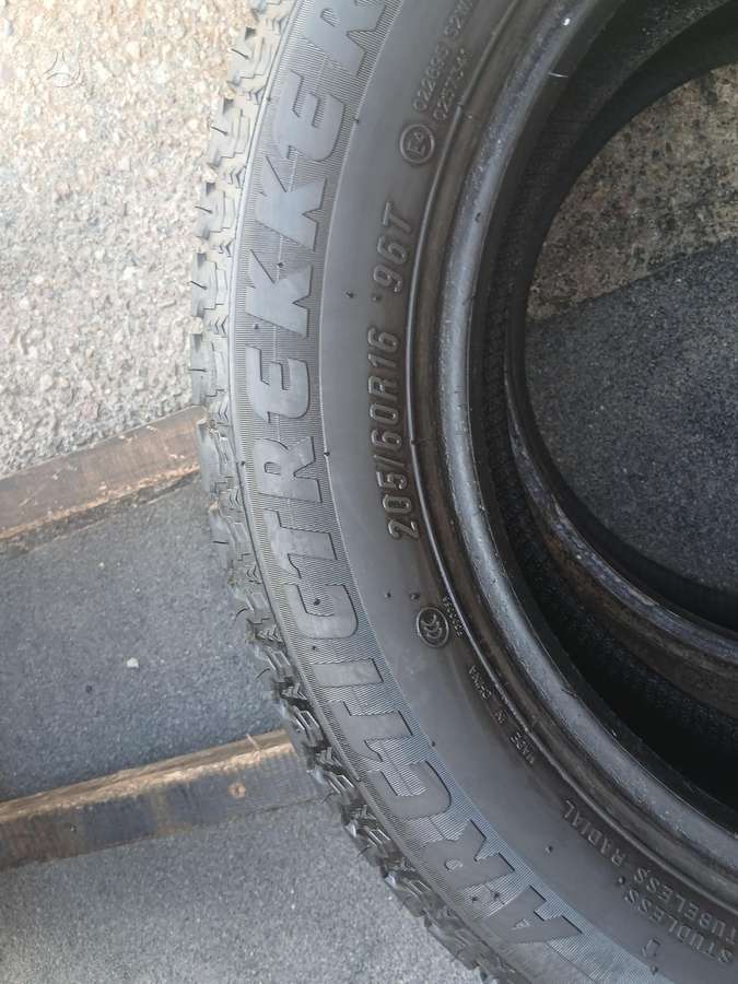 Maxxis, всесезонные 205/60 R16