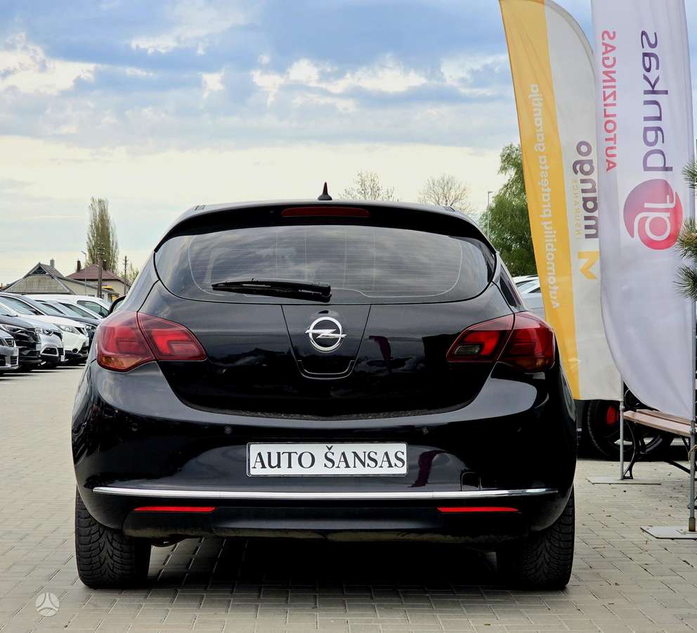 Opel Astra, 1.7 l., Хэтчбек