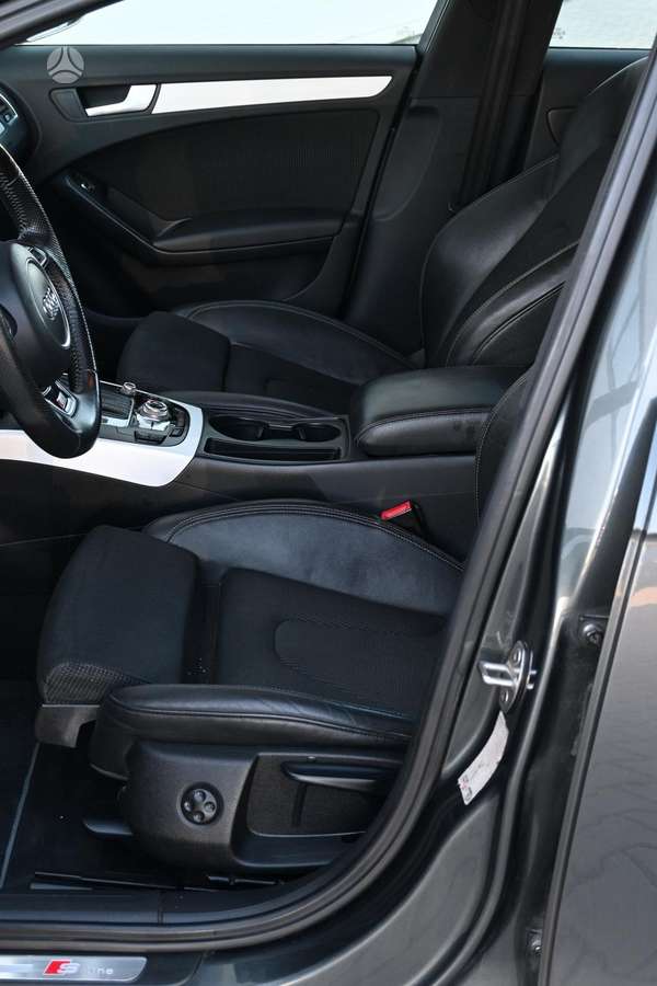 Audi A4, 3.0 l., Универсал