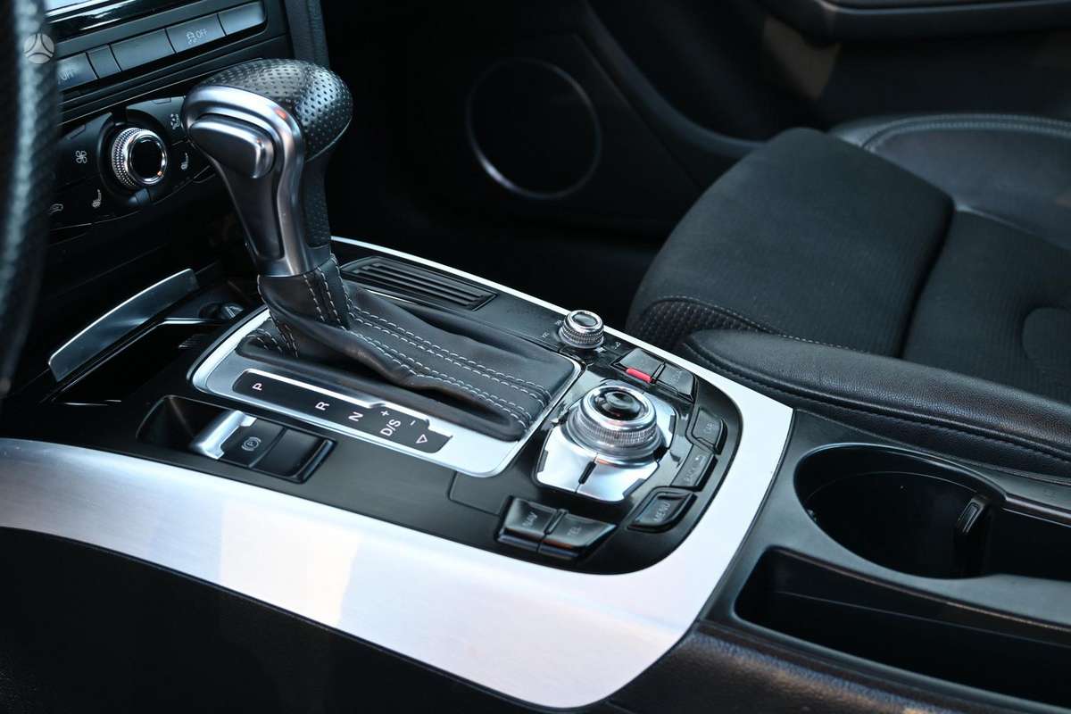 Audi A4, 3.0 l., Универсал