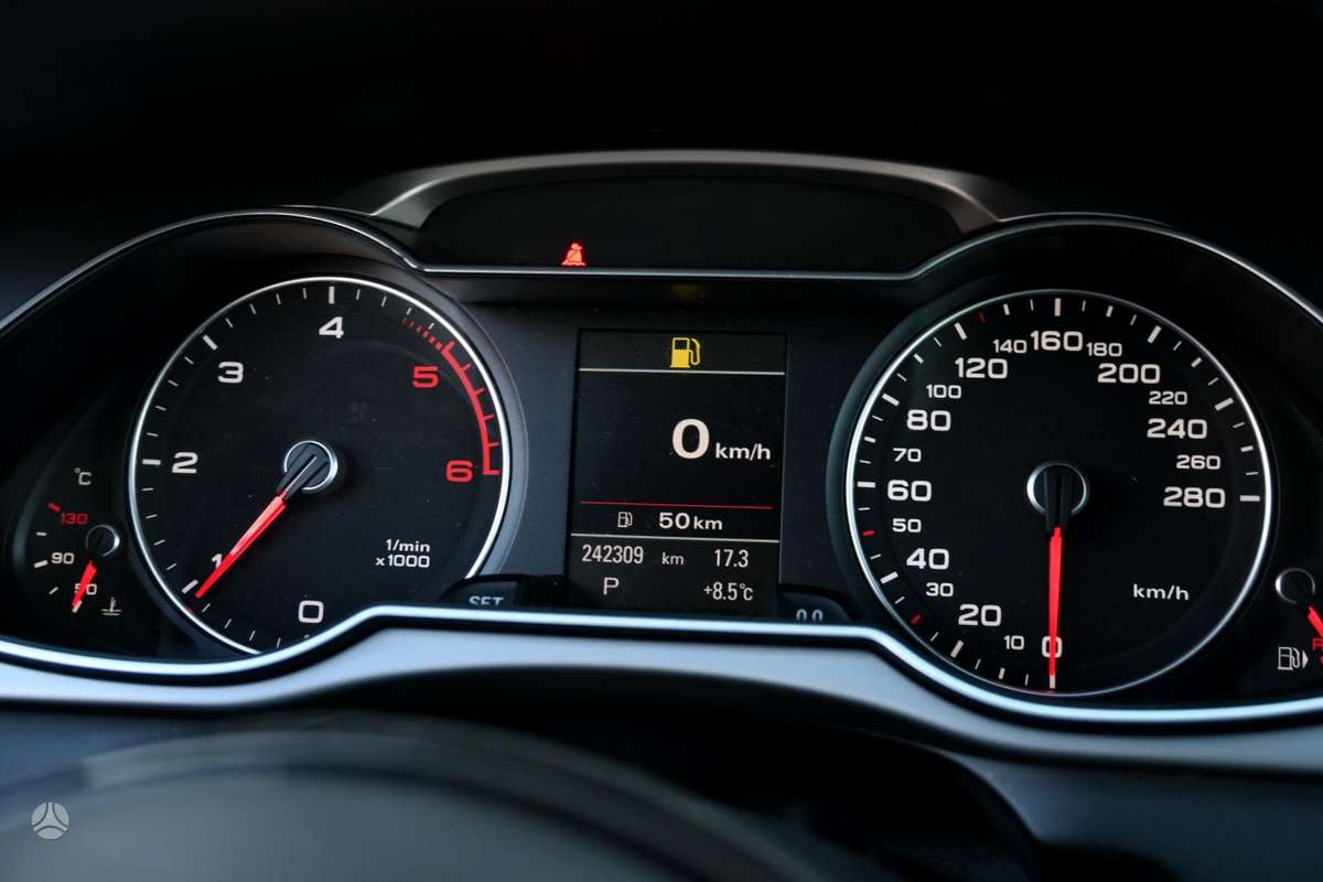 Audi A4, 3.0 l., Универсал