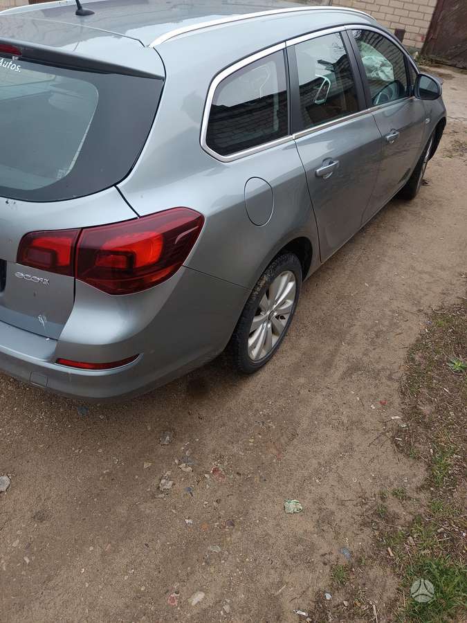 Opel Astra детали кузова