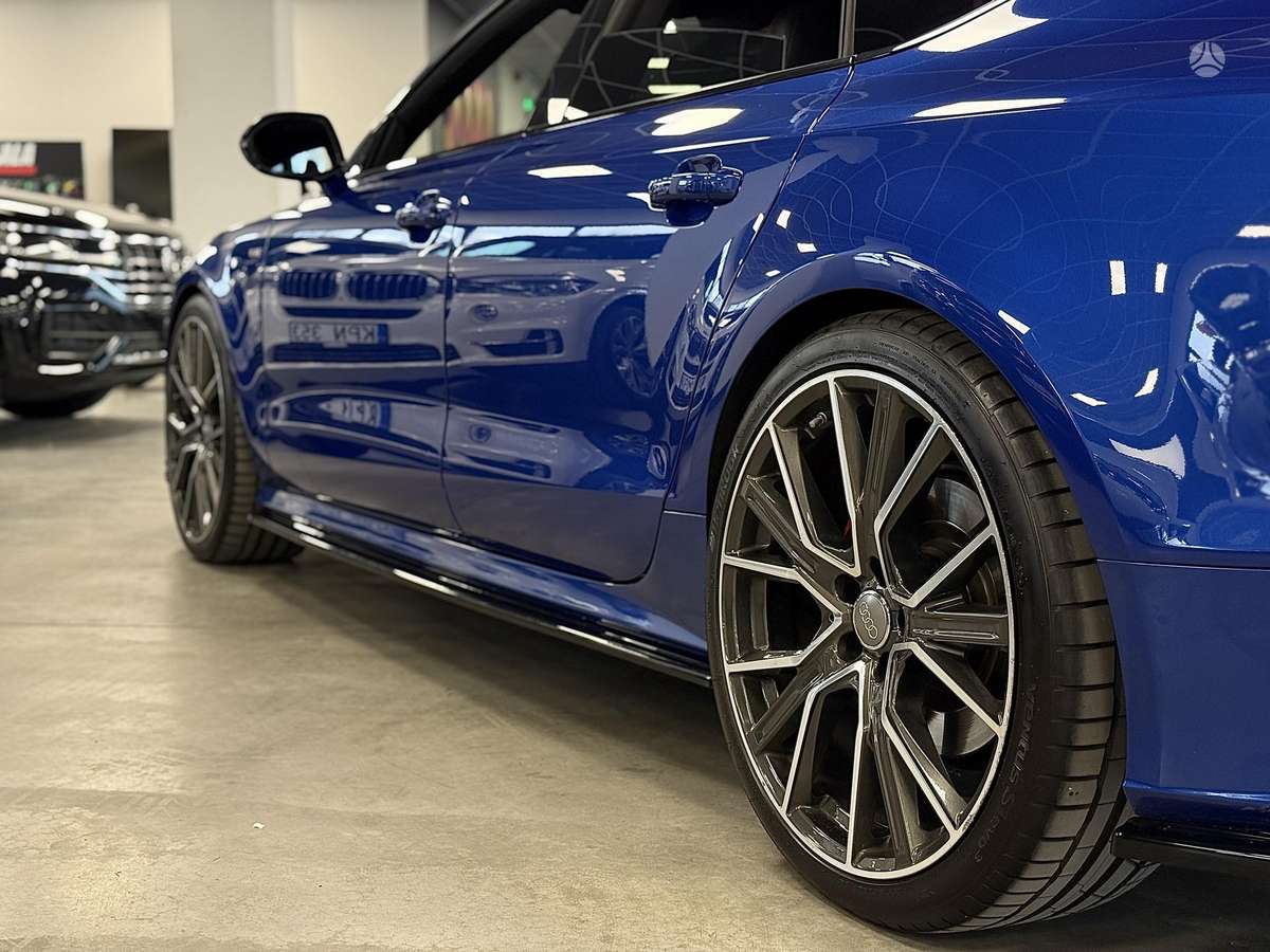 Audi A7, 3.0 l., hatchback