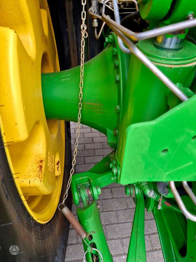 John Deere 8260R, traktori