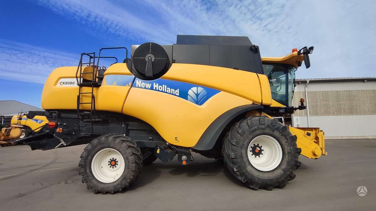 New Holland CX8080, комбайны