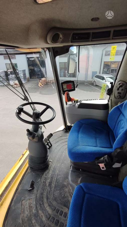 New Holland CX8080, комбайны