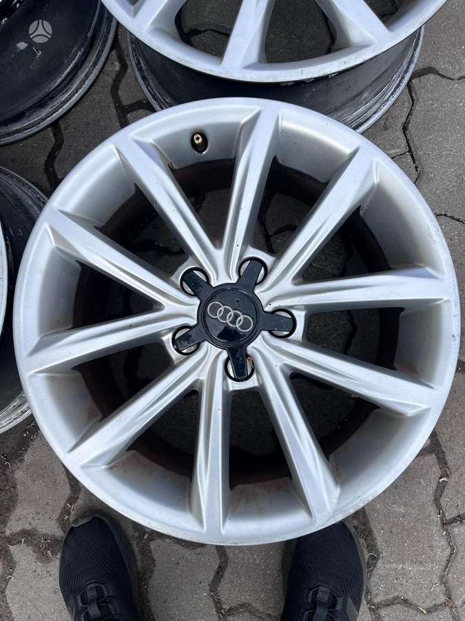 Audi, lengvojo lydinio, R17