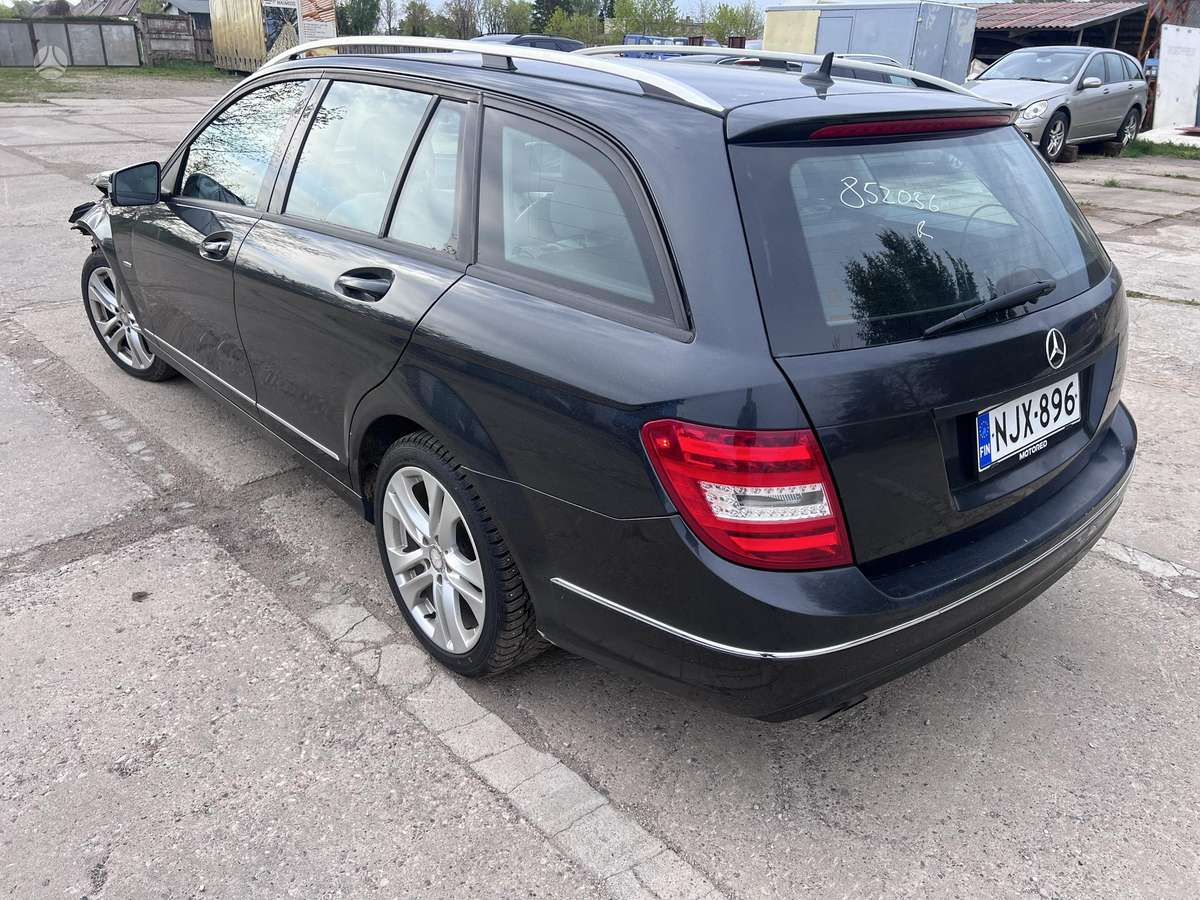 Mercedes-Benz C200, 651913