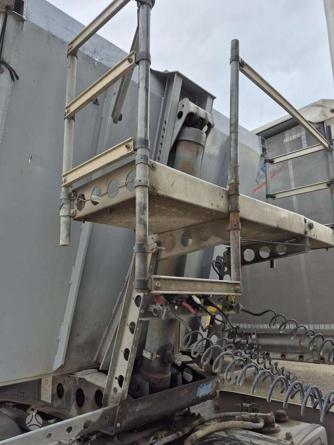 Schmitz CARGOBULL GOTHA, dumper / tipper