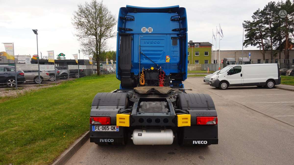 Iveco Stralis 460 Retarder CNG, single sleeper