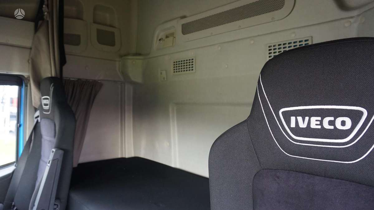Iveco Stralis 460 Retarder CNG, single sleeper