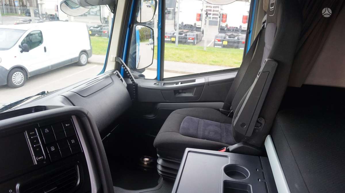 Iveco Stralis 460 Retarder CNG, single sleeper