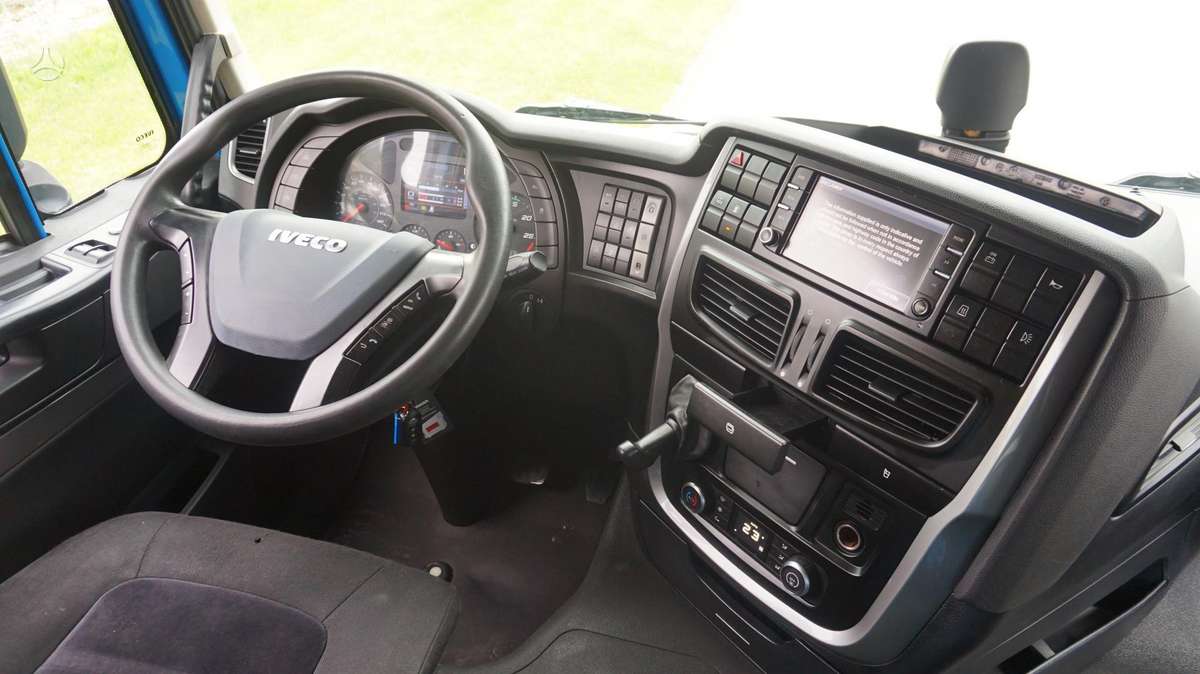 Iveco Stralis 460 Retarder CNG, single sleeper